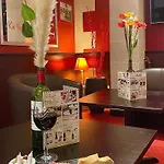 波尔多圣爱美浓宜必思酒店 3* 圣艾米隆