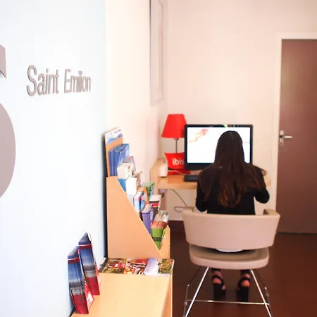 Ibis Bordeaux Emilion Hotel 3*