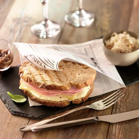 فندق Ibis Bordeaux Emilion Saint-Émilion