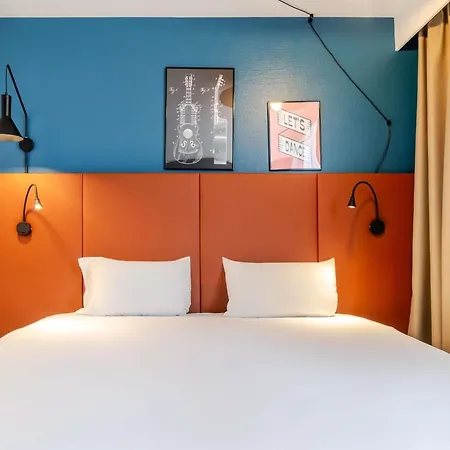 Ibis Bordeaux Emilion Отель Сент-Эмильон