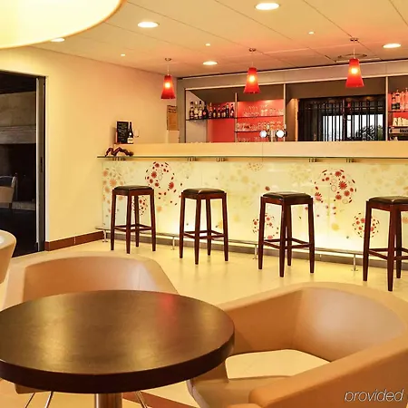 فندق Ibis Bordeaux Emilion 3*