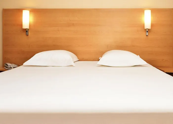 Ibis Bordeaux Emilion Отель