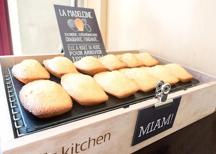 Отель Ibis Bordeaux Emilion